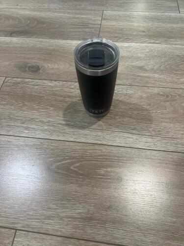 YETI Rambler 20 oz Black Insulated Tumbler w/ MagSlider Lid, Stainless Steel, Dishwasher Safe