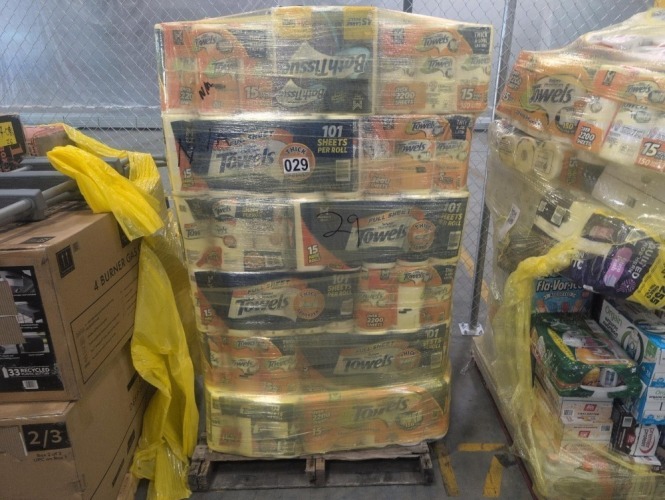 Pallet of Paper towels
